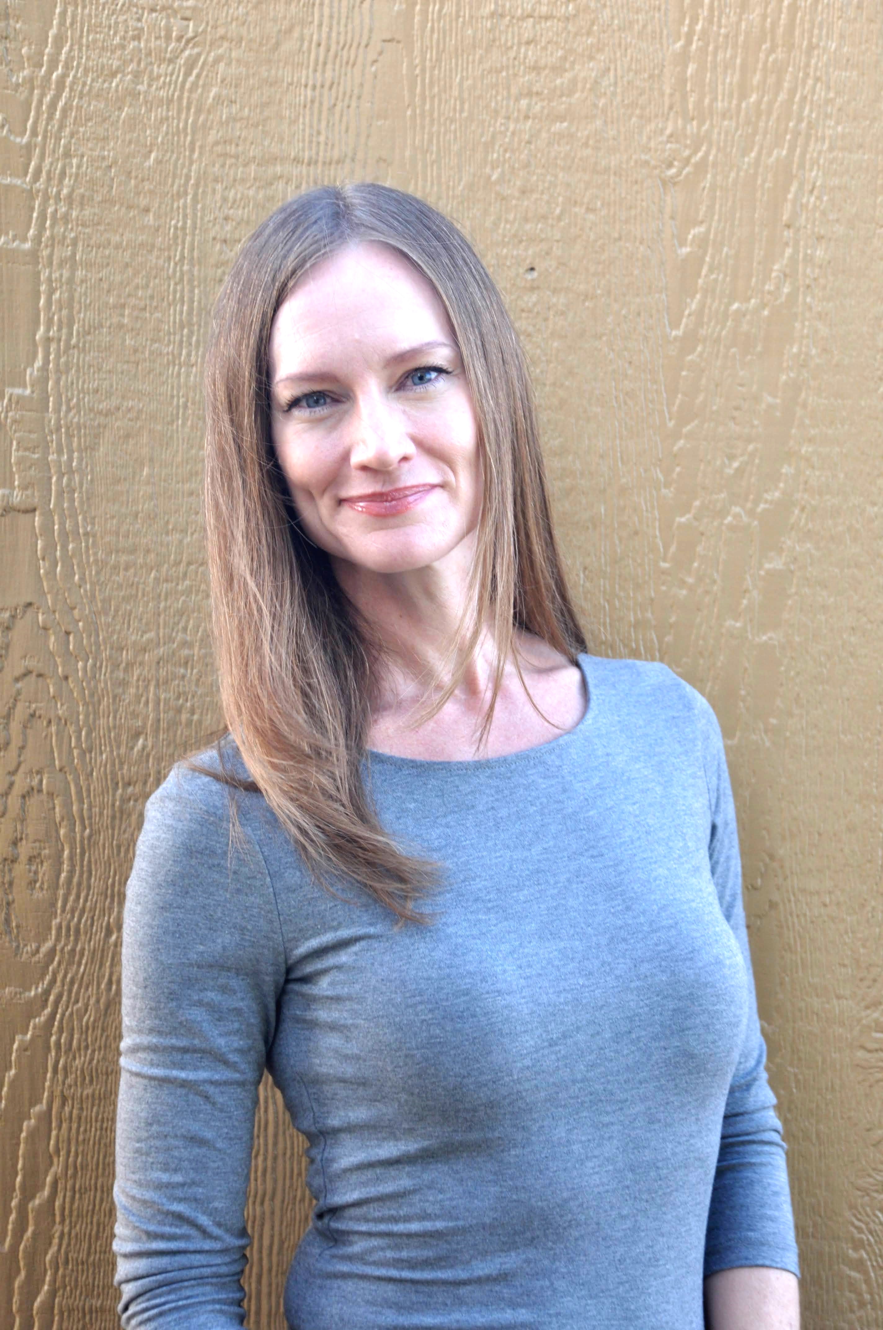 A Metaphorical Kiss - On learning to love our bodies as allies, lovers, and friends